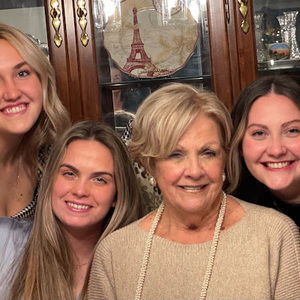 Meet your Posher, Nancy